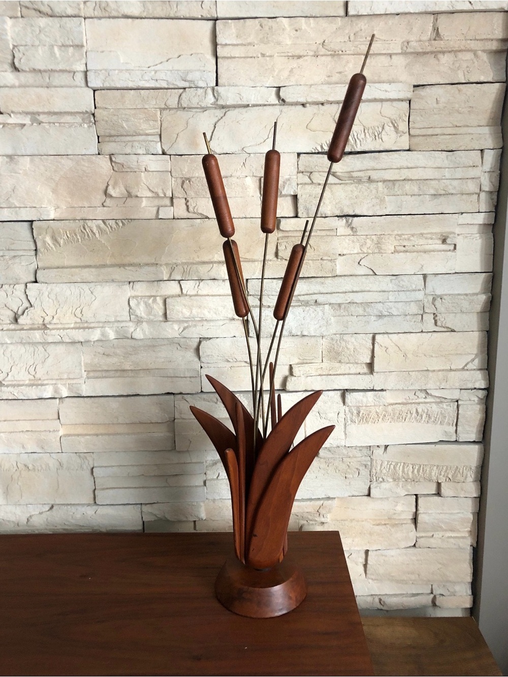 Stunning Rare Mid Century Modern Teak and Brass Cattail Sculpture - Picture 3 of 6